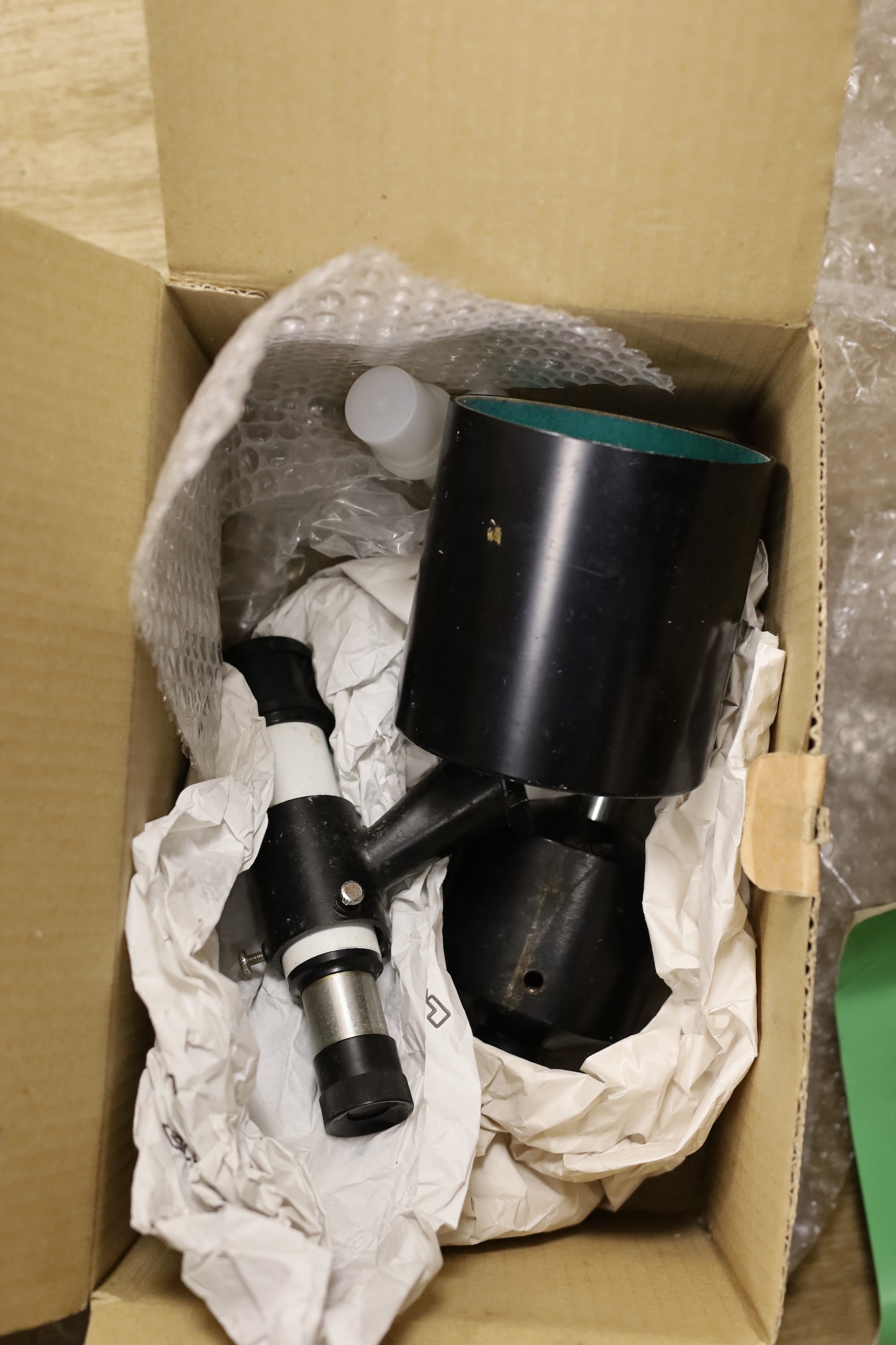 A panorama Astronomical telescope with instructions and accessories. Working order, cased.